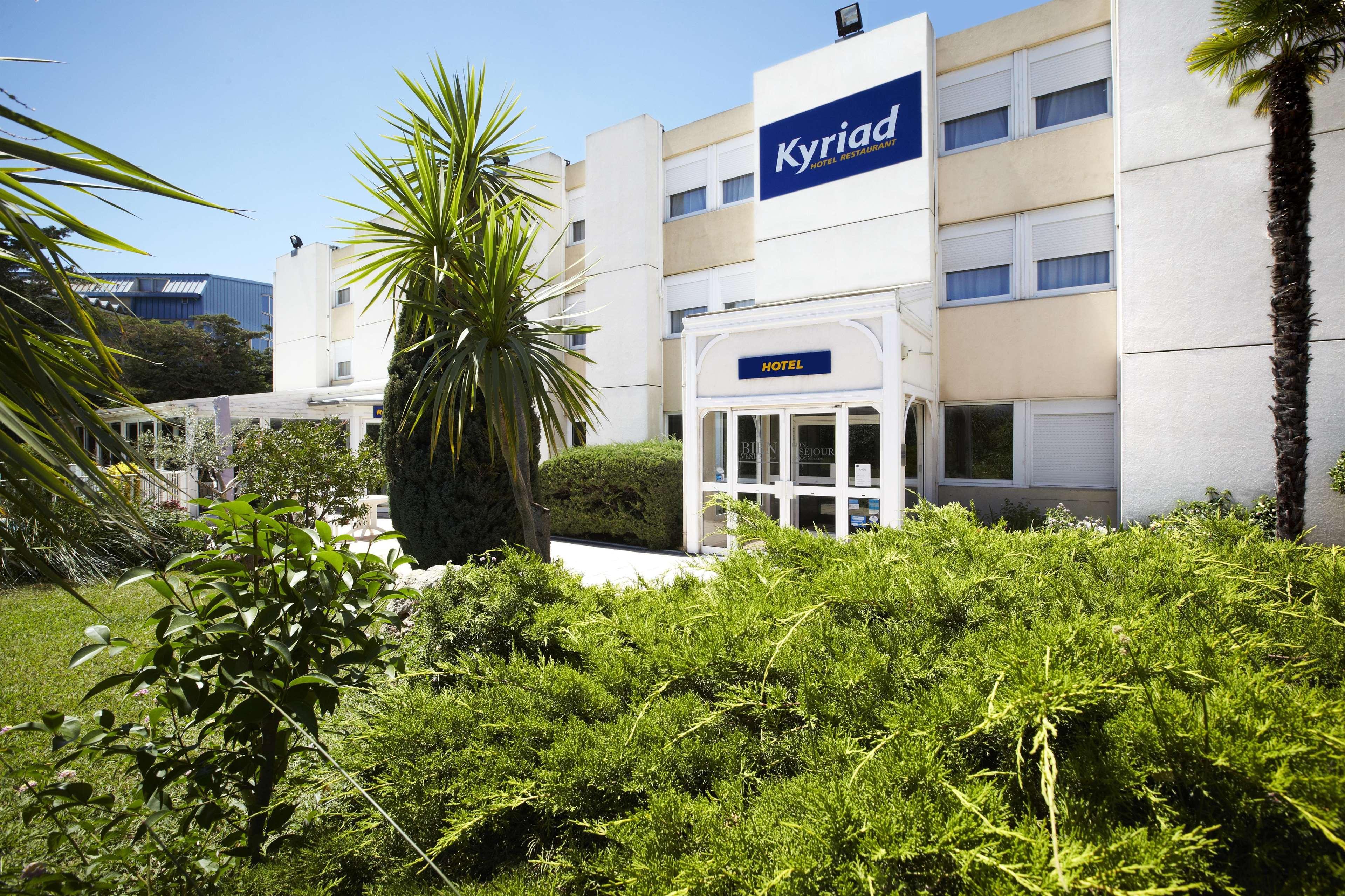Kyriad Toulon Est Hyeres La Garde La Garde  Exterior photo